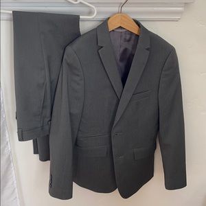 Andrew Marc boys suit size 10.
